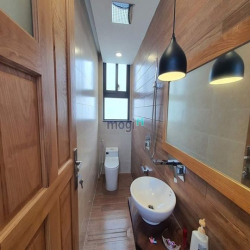 Penhouse rộng 126m2 2pn nhà đẹp