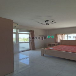 Bán Penthouse Hưng Vượng 2 180m2 - 6.6ty - cho thuê 1300$