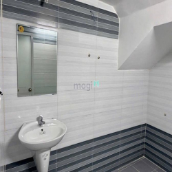 Bán Gấp Nhà Siêu Rẻ Đẹp Quận 12  CHỈ NHỈNH 3TỶ.