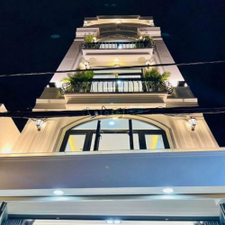 Bán căn nhà 48m2 hẻm Trần Quốc Thảo, Phường 6, Q 3, giá 3 tỷ 550, SHR.