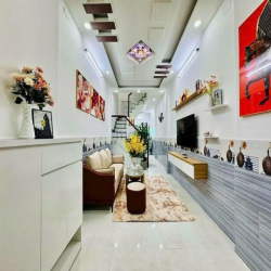 GẤP!Chính chủ bán nhà Quang Trung,p10, GV, 60m2,2 tỷ500, sổ hồng riêng