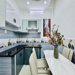 GẤP!Chính chủ bán nhà Quang Trung,p10, GV, 60m2,2 tỷ500, sổ hồng riêng