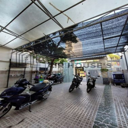 Cho thuê mặt bằng giá rẻ mặt tiền đường Thống Nhất