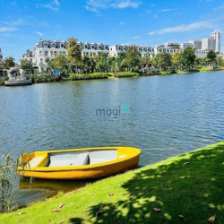 Bán nhà phố Lake View đối diện hồ siêu đẹp giá rẻ