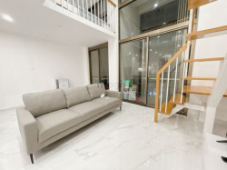 BÁN SHOPHOUSE MIDTOWN PHÚ MỸ HƯNG 60m2 trệt và lửng lầu 3 view sông