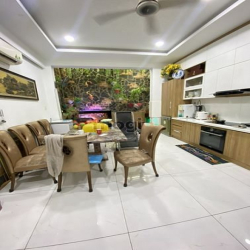 MTKD CHỢ LỚN q6 72m2 ngan 4.5m