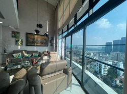 Cho thuê căn hộ penthouse City Garden_3 Phòng Ngủ 4 WC 320m2_City View