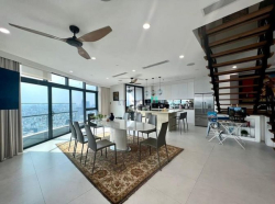Cho thuê căn hộ penthouse City Garden_3 Phòng Ngủ 4 WC 320m2_City View