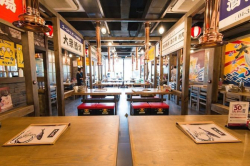 HIẾM! Cho thuê nhà Mặt phố Nhà Thờ DT 250m², MT 5m,Giá:150tr/tháng