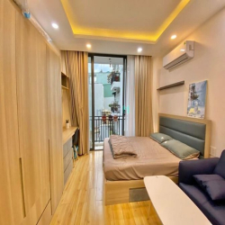 Penthouse cao cấp ngay vòng xoay dân chủ