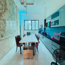 Cho thuê nhà mới đẹp gần tu viện khánh an Q12