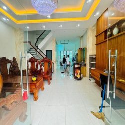 Cho thuê nhà mới đẹp gần tu viện khánh an Q12