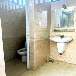 Cho thuê nhà 120m2 2pn hẻm 5m đường 36 Linh Đông