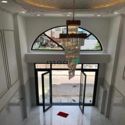 CHỦ PHÁ SẢN BÁN NHÀ Đg Lê Đại Hành P11. Q11 1tỷ088/52m2 LH PHI ĐI XEM.