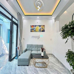 Bán gấp nhà đẹp 1/ Thạnh Lộc, P. Thạnh Lộc, Q.12, 46m2 giá 2ty1,sổ sẵn