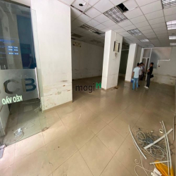 Cho thuê 3 căn MT 48-50-52 Nam Kỳ Khởi Nghĩa Quận 1. Gía 260tr/tháng