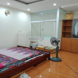 Nhà giá rẻ, Hẻm 276 Mã Lò, HXH thông 64m² ( 4 x 16 ) 4 Tầng BTCT 6PN