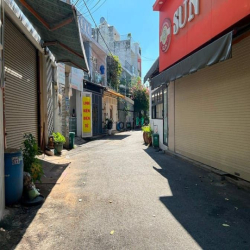 bán nhà HXH - kinh doanh tốt- Dương Đình Hội, PLB, Q9: 7x10m - 3 tầng
