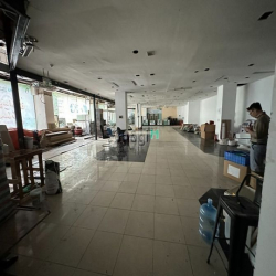 Cho thuê sàn MP Trần Duy Hưng, T1: 1210m2, T2: 1529m2, T4: 1385m2