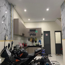 NGỘP CHDV rộng 7m 98m2 Nguyễn Thái Sơn 26PN TN 130tr gần chợ 16.5 tỷ.