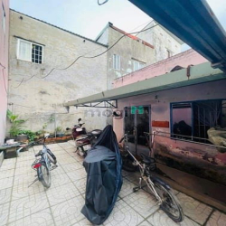 Bán Nhà Nát Đường số 24 Linh Đông 75m2 Ngang 5.5m Giá 3 Tỷ 600