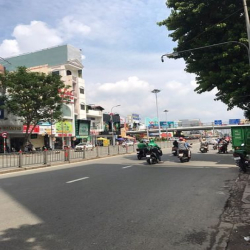 CC Cho thuê mặt bằng - Văn Phòng Toà nhà 7 tầng ngay Hằng Xanh. 7x30m