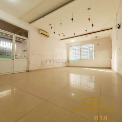 Cho thuê căn biệt thự 1 trệt 2 lầu đường N6 khu dân cư D2D, Biên Hòa