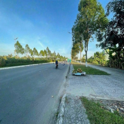 Bán kho 1043m2 mặt tiền Võ Văn Kiệt gần sân bay Trà Nóc, Cần Thơ