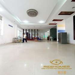 Cho thuê căn biệt thự 1 trệt 2 lầu đường N6 khu dân cư D2D, Biên Hòa