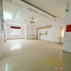 Cho thuê căn biệt thự 1 trệt 2 lầu đường N6 khu dân cư D2D, Biên Hòa