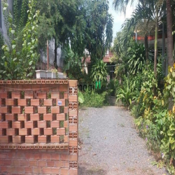 Nhà  SHR MT Cổng Chào ấp 4 kdbb mọi thứ sẹc pvh50m đg nhựa thông 10m