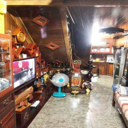 Sát Quận 1. 25m2. 3 Tầng. Phong cách Châu Âu. Tiện làm Căn Hộ Dịch Vụ