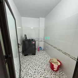 Cho thuê nhà ngõ 193 Văn Cao 4 tầng, 50m2,  Xây 4 phòng ngủ, full nội