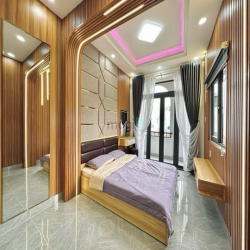 Chủ cần bán gấp giá 2ty660 còn TL nhà MT đường Phan Văn Trị P10 GV 1TR