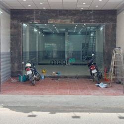 Nhà MT Phan Văn Trị P14 Bình Thạnh 5.3x21m trệt lầu trống suốt