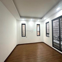 Bán nhà 6T thang máy Đặng Văn Ngữ 50m2 xây mới - căn góc, giá nhỉnh 11