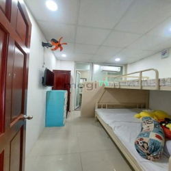 Bán Khách Sạn 5 Lầu- TRƯỜNG CHINH- 96m2- Có Thang Máy- TN 3 Tỷ/Năm