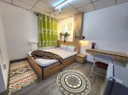 View Đẹp - Căn Penthouse Full Nội Thất Có Ban Công Riêng Tại Đặng Dung