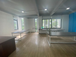 Share gấp VP 50m2 giá 12tr/tháng.