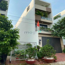 Cho thuê gấp nhà mới Trệt, 2 Lầu, ST Đặng Thùy Trâm
