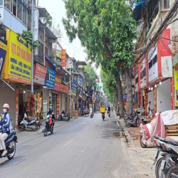 Mặt phố La Thành - Ngay Giảng Võ & Láng Hạ - Lô góc - 52m2 - MT 10m