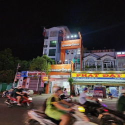 Nhà trệt 4 lầu mặt tiền Mậu Thân kế Câu Lạc Bộ Hưu Trí, An Nghiệp, NK