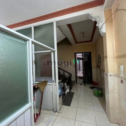 MT Tùng Thiện Vương 102m2, 4 tầng 4.6x22m nở hậu, SHR HC đủ 11.5 tỷ TL