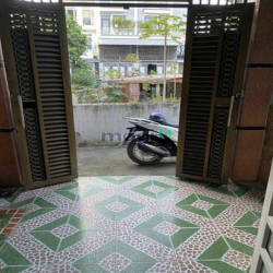 Chủ cần tiền bán gấp căn nhà Phạm Văn Chí 62m2 Giá 1ty190tr