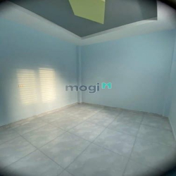 Chủ cần tiền bán gấp căn nhà Phạm Văn Chí 62m2 Giá 1ty190tr