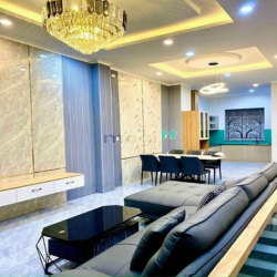 Bán nhà đẹp thiết kế nội thất xịn gần Big C Tân Hiệp