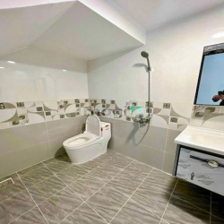 Bán nhà đẹp thiết kế nội thất xịn gần Big C Tân Hiệp