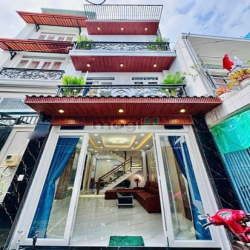 Bán gấp nhà trả nợ ở Đ. Lê Quang Định, Bình Thạnh, 56m2, 2tỷ470tr, SHR