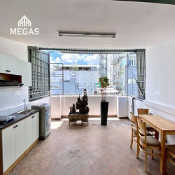 căn Penthouse ngay trung tâm quận 7