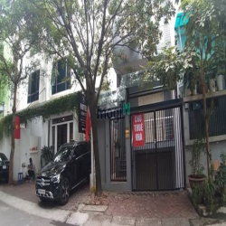 Cho thuê nhà KĐT Văn Quán 75m2 4 tầng 20 triệu/tháng làm văn phòng